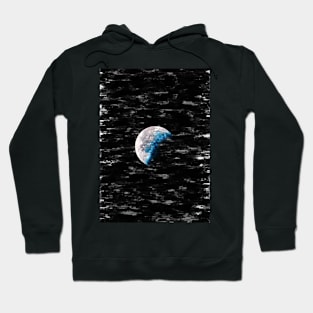 Partial Moon In the Shadow Of The Earth. For Moon Lovers. Hoodie